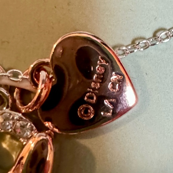 Disney Minnie Mouse Mom Love and Kisses Fine Silver Plated Rhinestone Necklace - Picture 6 of 7